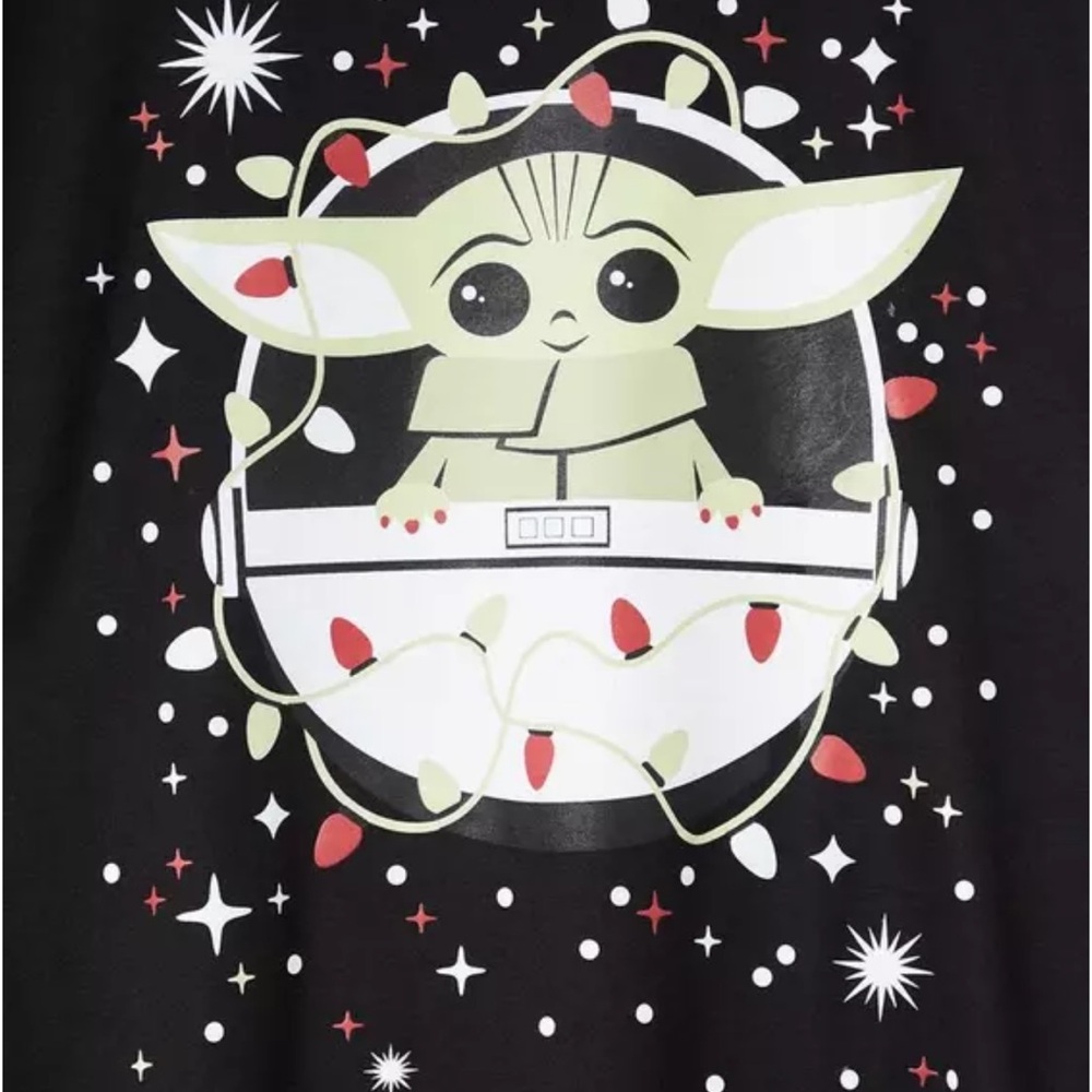 TORRID STAR WARS THE MANDALORIAN GROGU CHRISTMAS SHORT SLEEVED BLACK SHIRT SZ 1